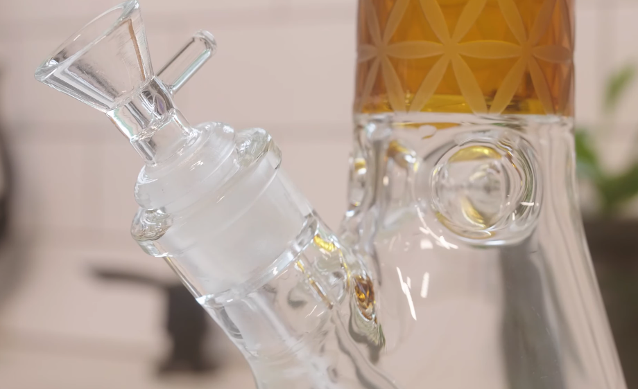 How To Clean Silicone Bong Smell