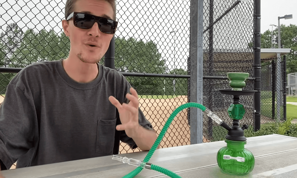 what is a hookah pipe?