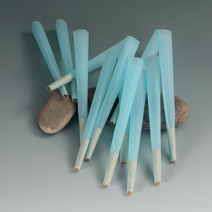 Blue Ultra-Thin Hemp Pre Rolled Cones Wholesale